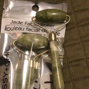 Jade Facial Roller
